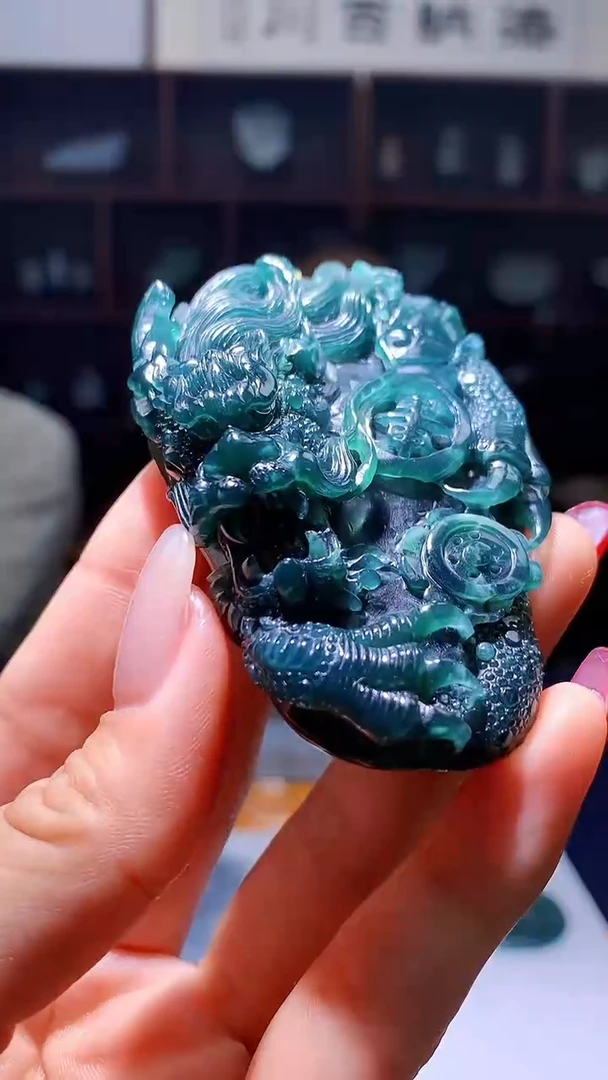 【闪购商品】定制翡翠未镶嵌1080hm-毛货挂件47