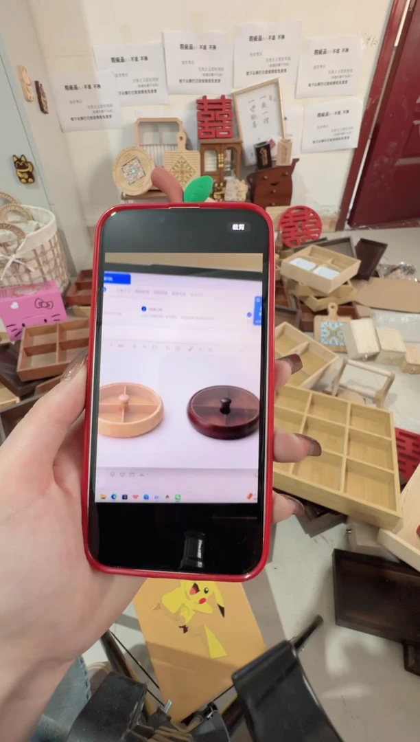 圆形四宫格带盖子干果盒