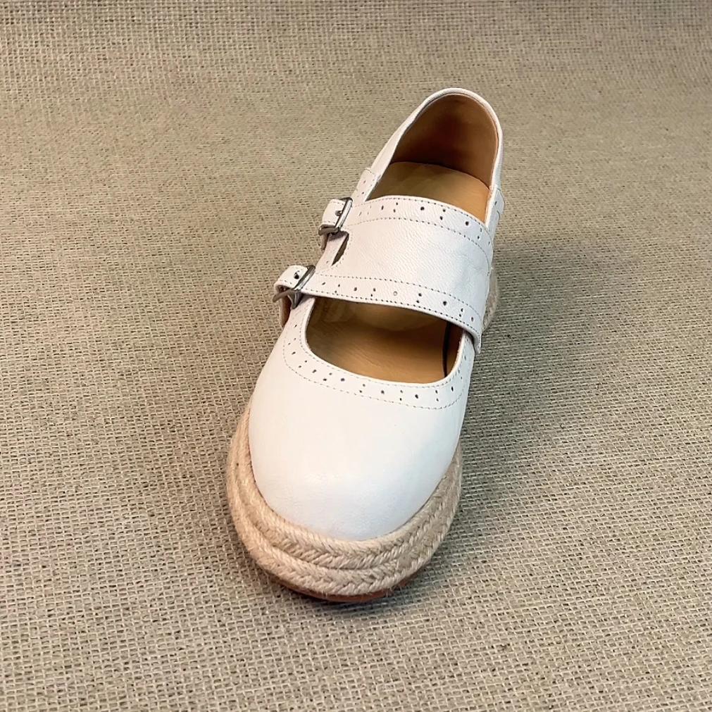 RubyL/5cm小个子休闲通勤百搭扣带圆头浅口轻便草编坡跟单鞋女款