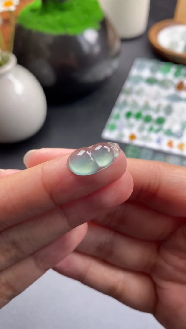 散珠翡翠冰种葫芦