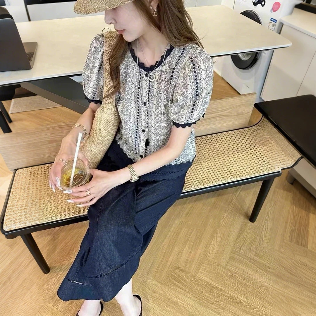 2025法式碎花短袖衬衫宽松显瘦复古文艺泡泡袖衬衣女百搭上衣T572