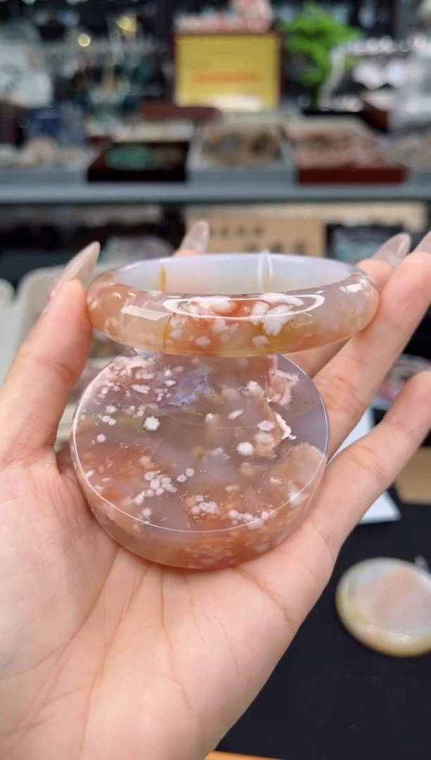 【闪购商品】石英质玉手镯未镶嵌63圈口（赠送镯心）626459