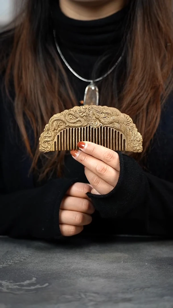 【闪购商品】金丝楠木雕拆房老料精工双面精工龙凤梳