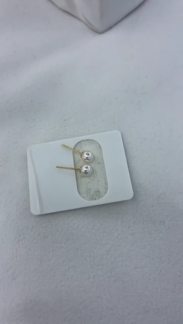 18K金镶嵌耳饰海水珍珠5-5.5素钉