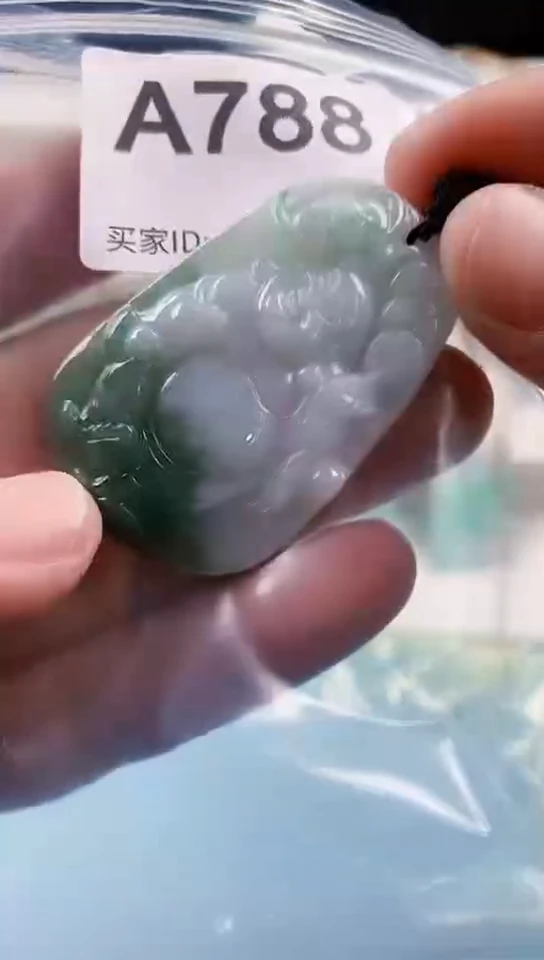 【闪购商品】翡翠挂件未镶嵌天然翡翠吊坠挂件