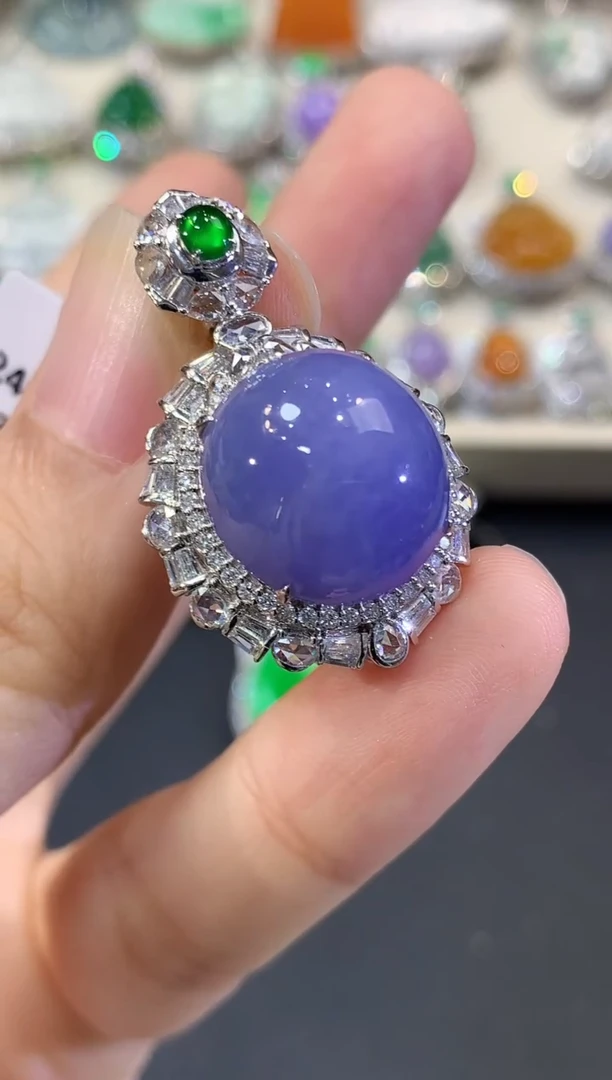 吊坠(不含链)18K金镶嵌翡翠C210 紫货有色差