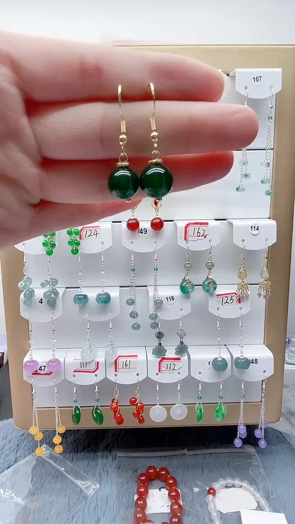 未镶嵌耳坠玛瑙/玉髓绿色单珠