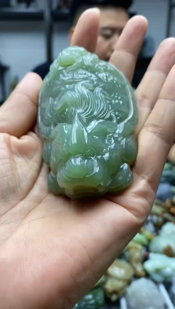未镶嵌和田玉把件1