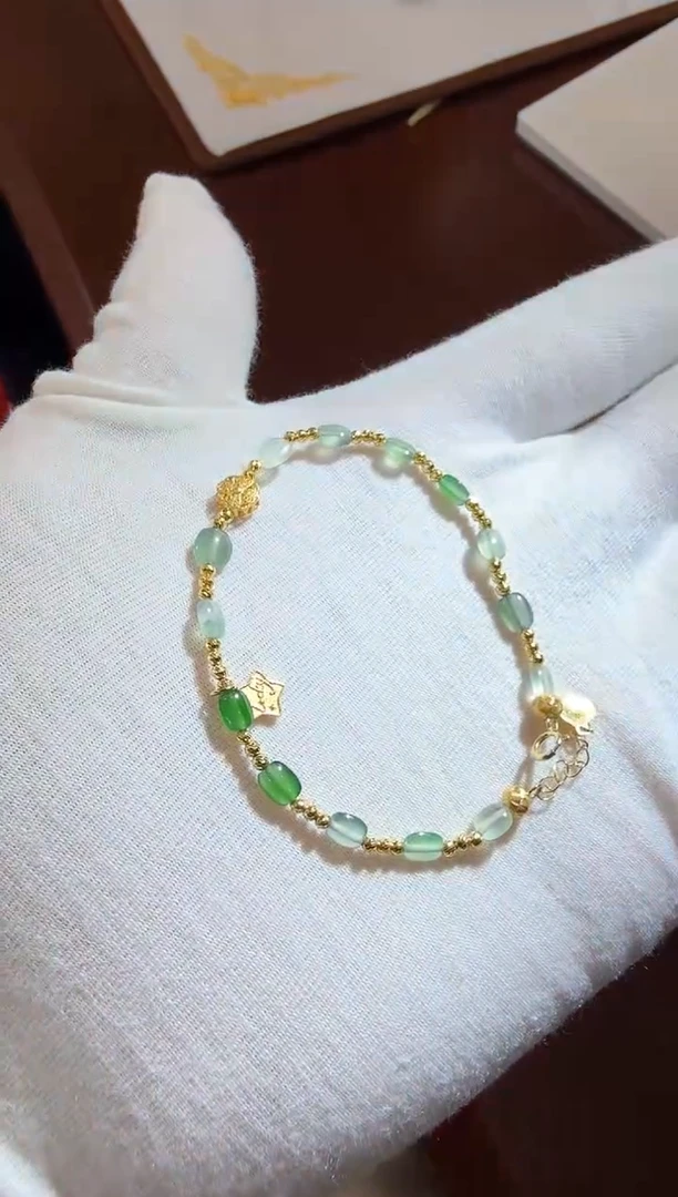 18K金镶嵌手链翡翠T101046