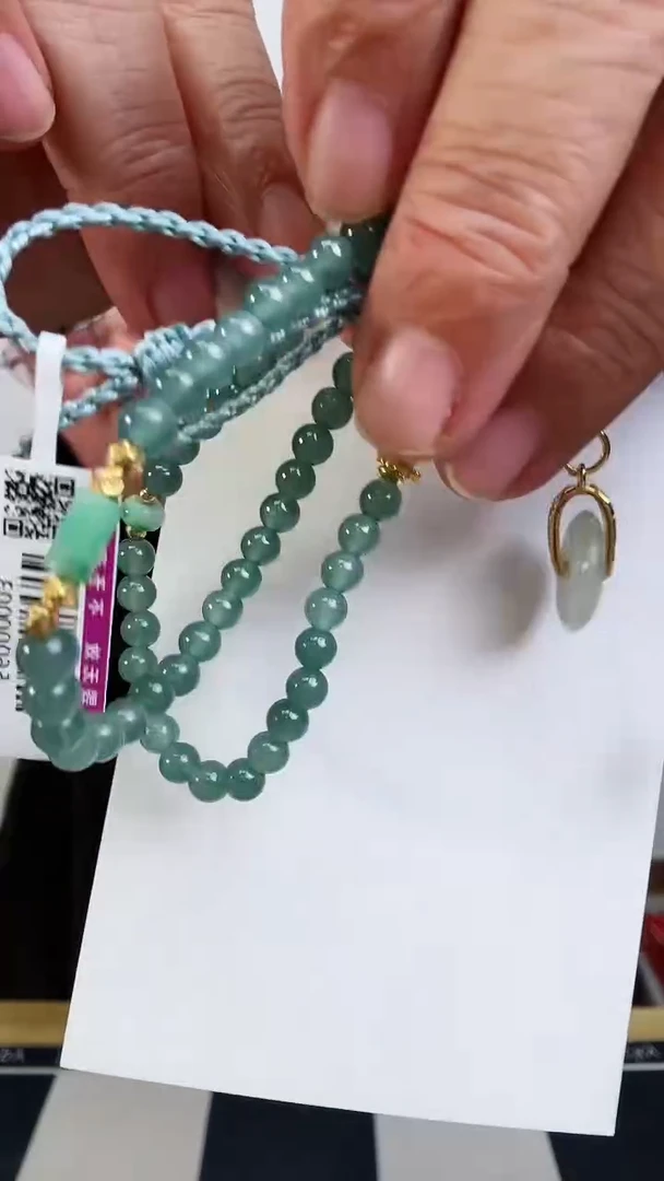 【闪购商品】翡翠颈饰未镶嵌项链