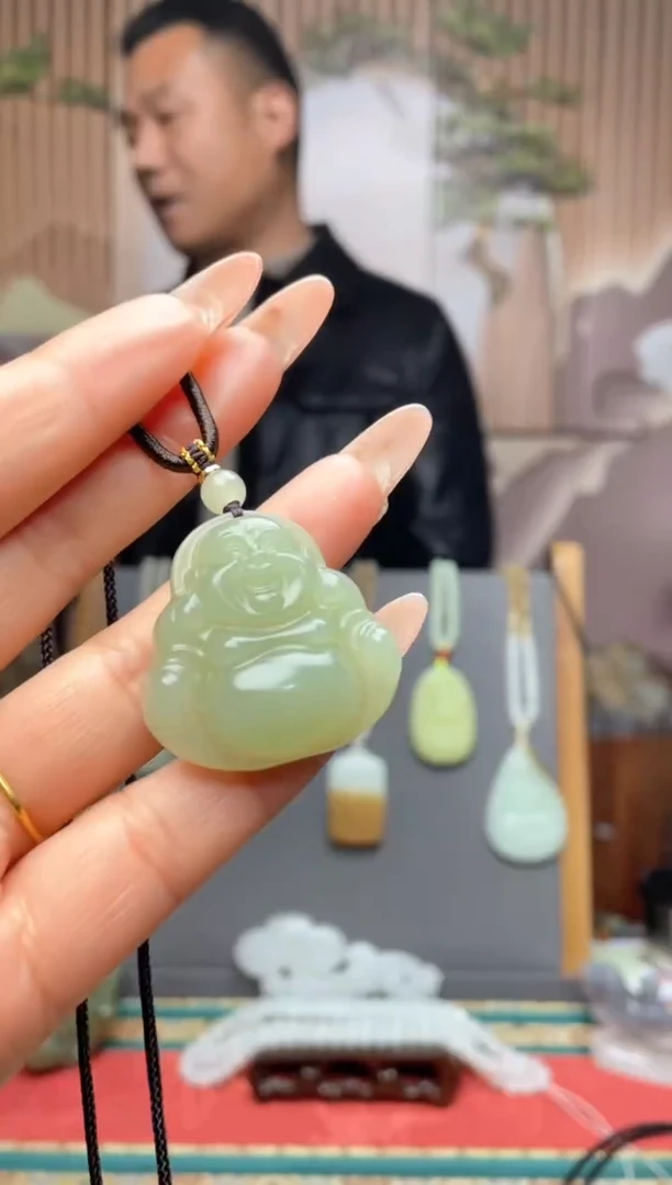 【闪购商品】和田玉颈饰未镶嵌一