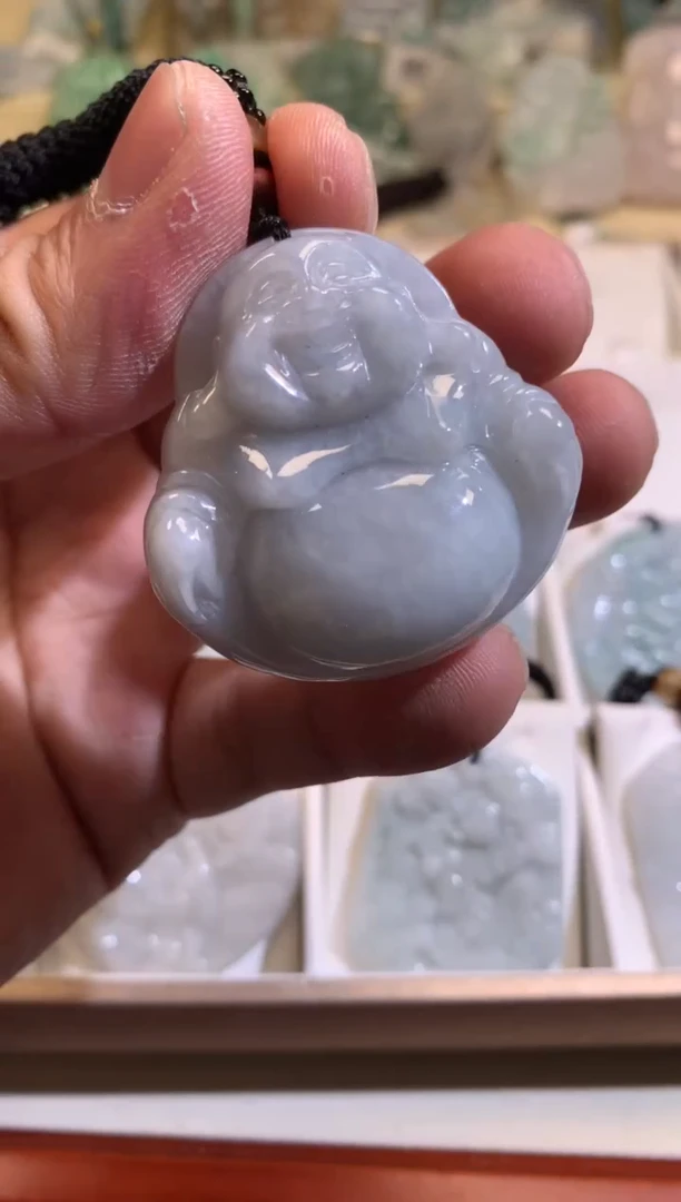 【闪购商品】翡翠颈饰未镶嵌02/18/67