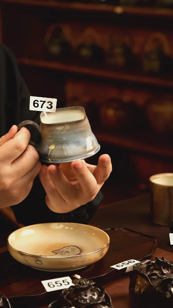 【闪购商品】杯673北山老师柴烧紫砂暗夜玫瑰