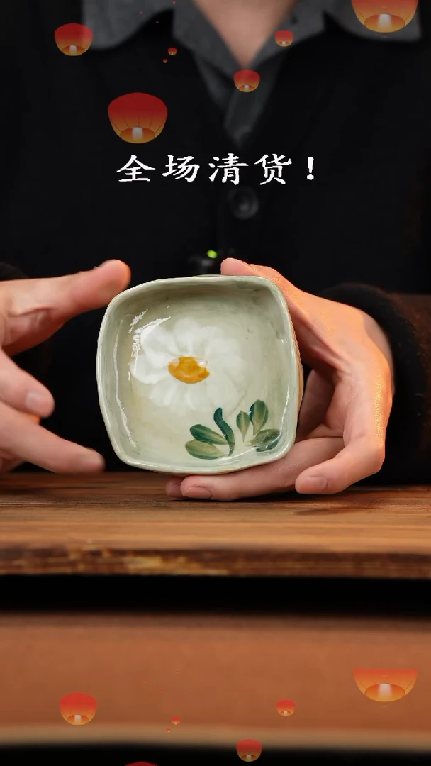 【闪购商品】杯手艺人手绘釉下彩异形器物