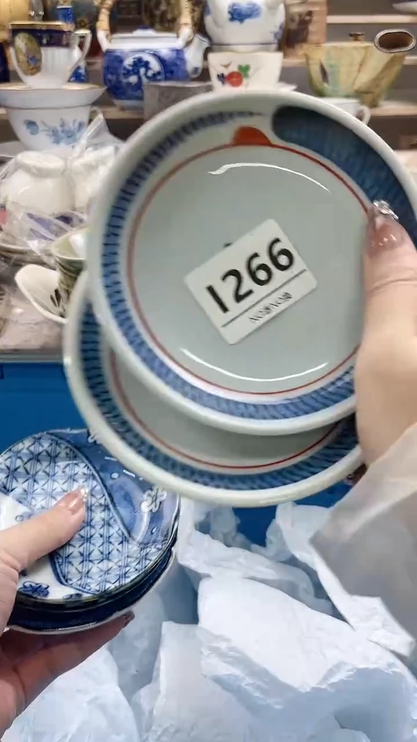 瓷片林****英 I266不退不换.感谢理解