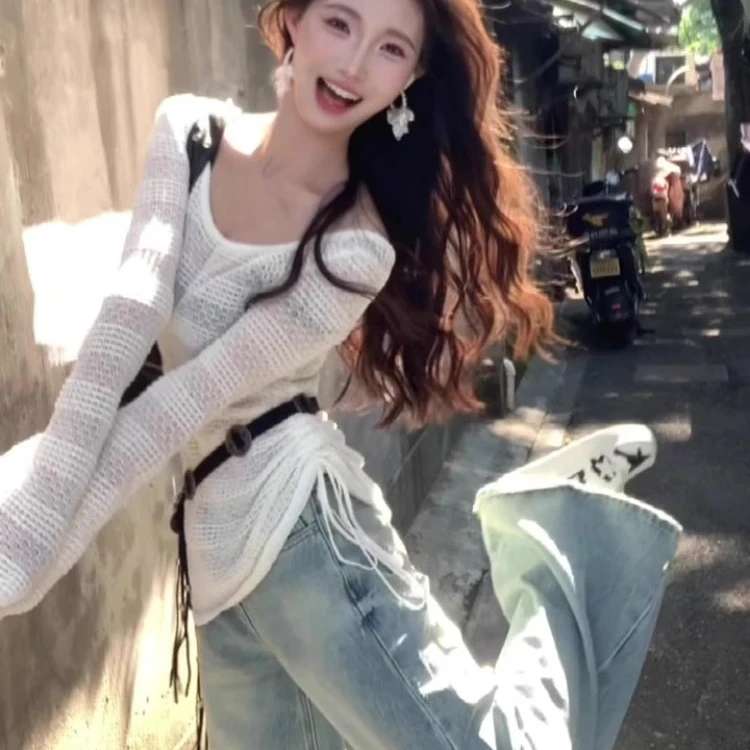 白色镂空喇叭袖针织衫女夏季2025新款高级感防晒罩衫薄款宽松上衣