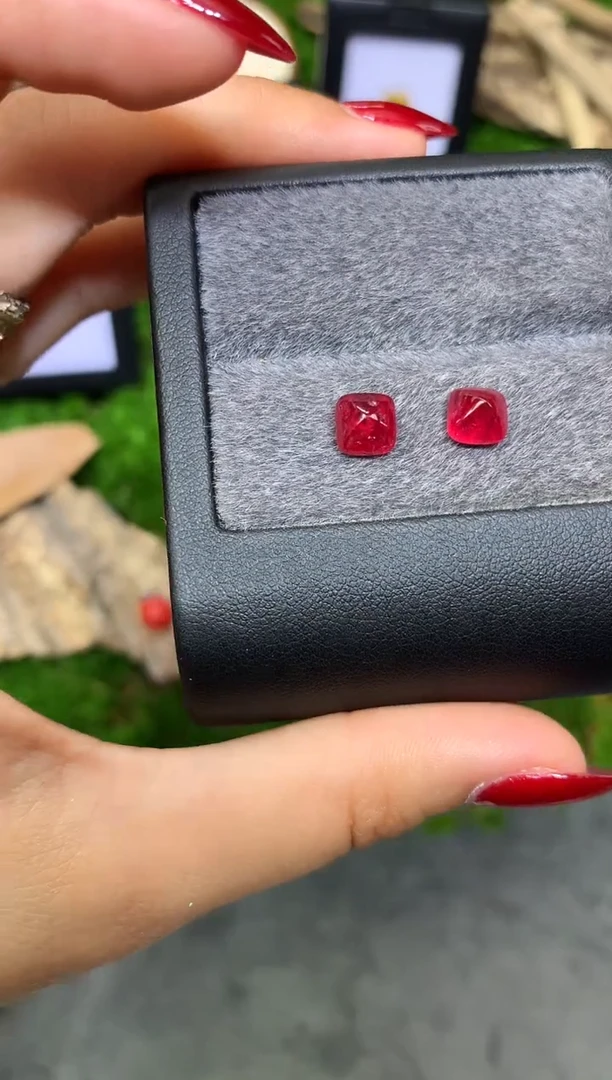 定制尖晶石裸石未镶嵌唐塔 红色调2/P 3.38ct