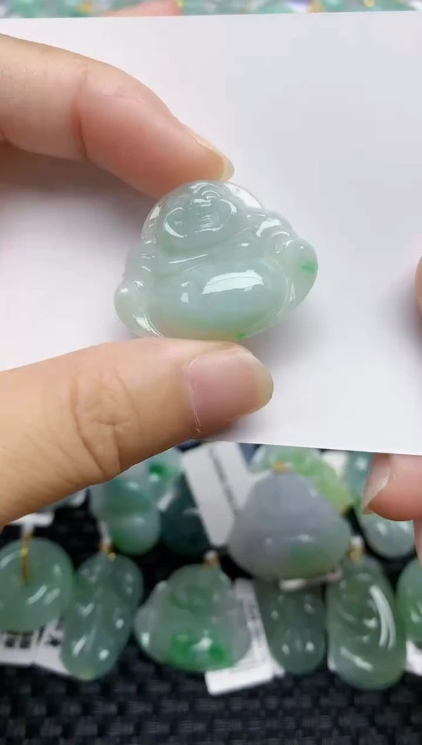 翡翠未镶嵌颈饰天然翡翠A货