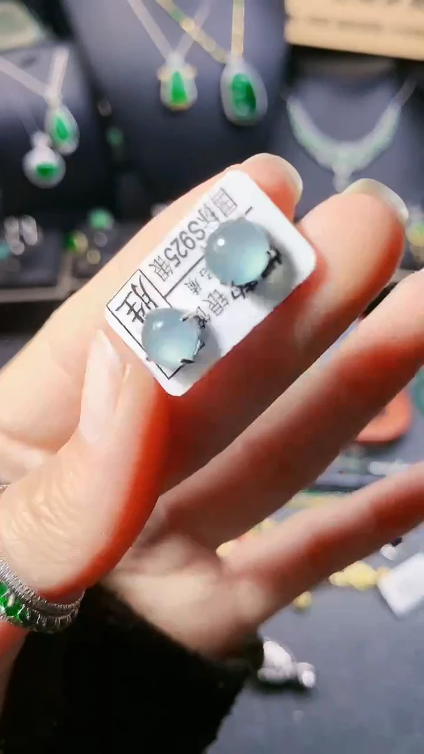 【闪购商品】翡翠耳饰银S925镶嵌耳饰