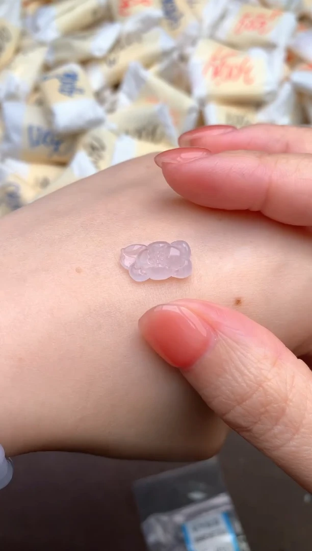 【闪购商品】翡翠挂件未镶嵌—