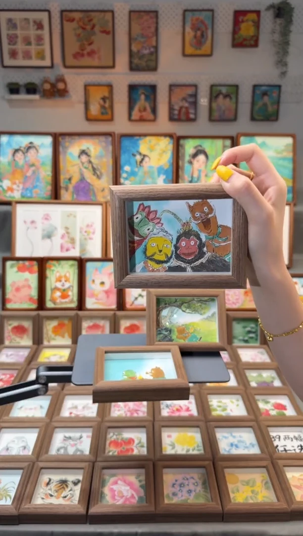 国画浪浪山 四人大头照 手绘国画3