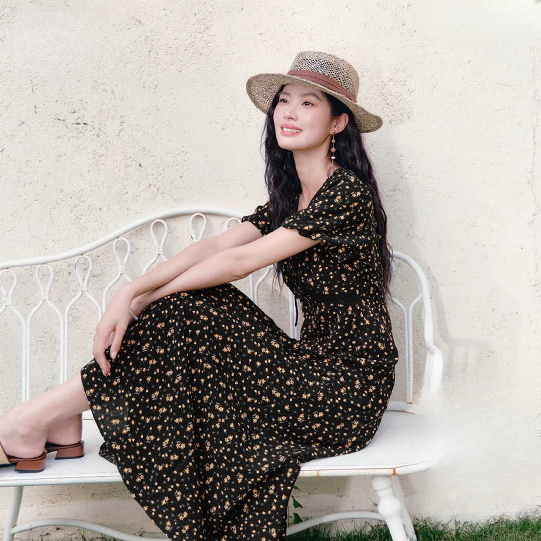 伊家同款法式优雅收腰显瘦V领雪纺碎花连衣裙女2025夏1G4993151