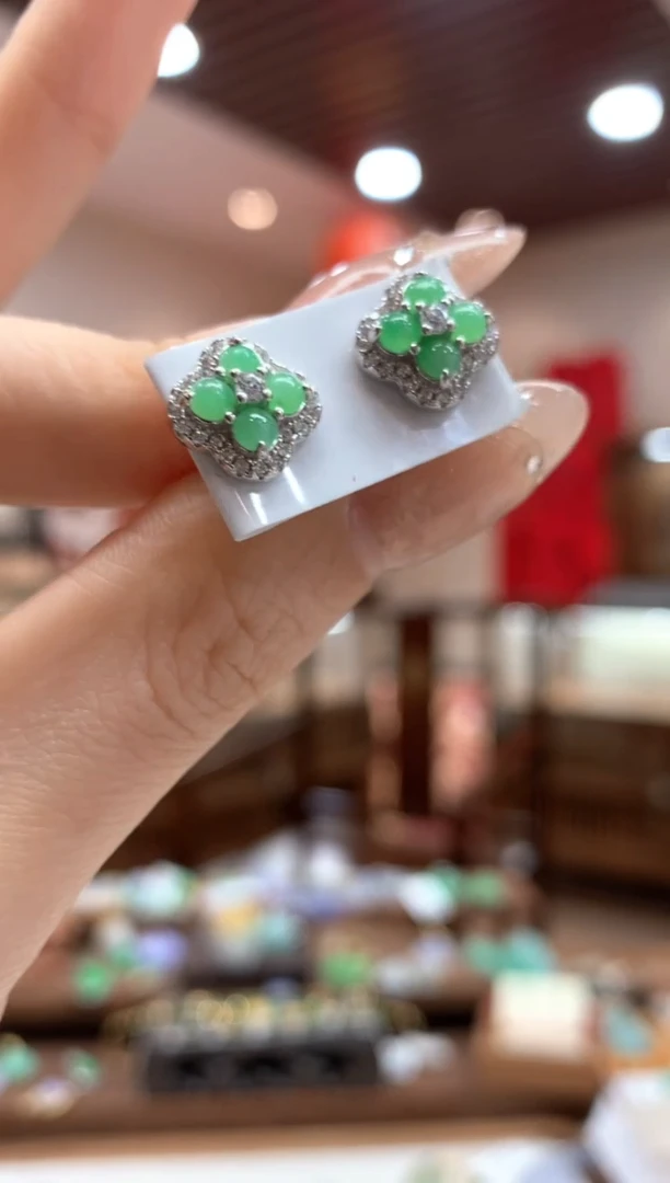 【闪购商品】翡翠耳饰银S925镶嵌耳钉多样性发货1件