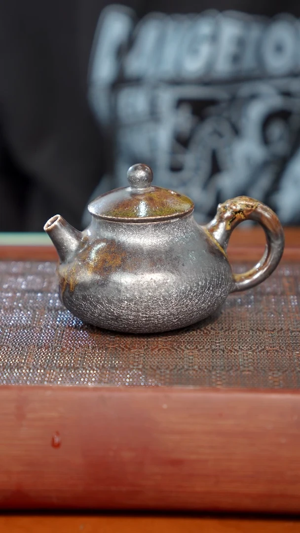 陶瓷奢瓷/瑞寅柴烧茶器（壶）237瑕疵