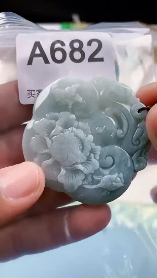 【闪购商品】翡翠挂件未镶嵌天然翡翠吊坠挂件