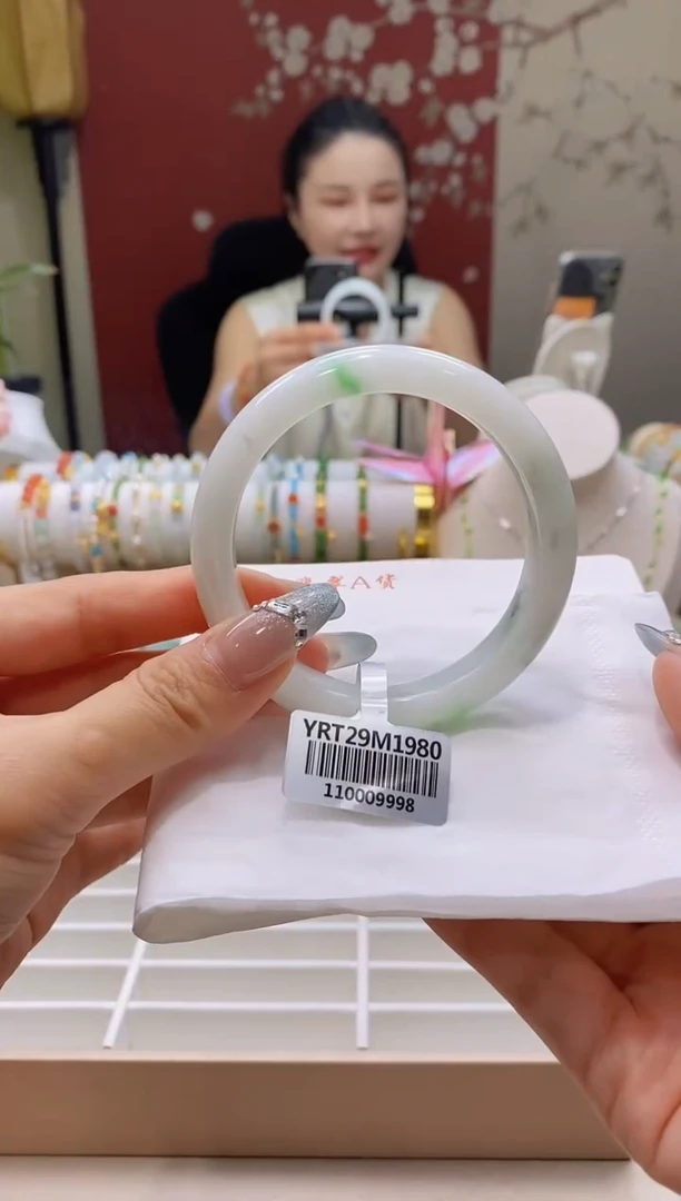 未镶嵌手镯翡翠37号59.9/12.3*8.7