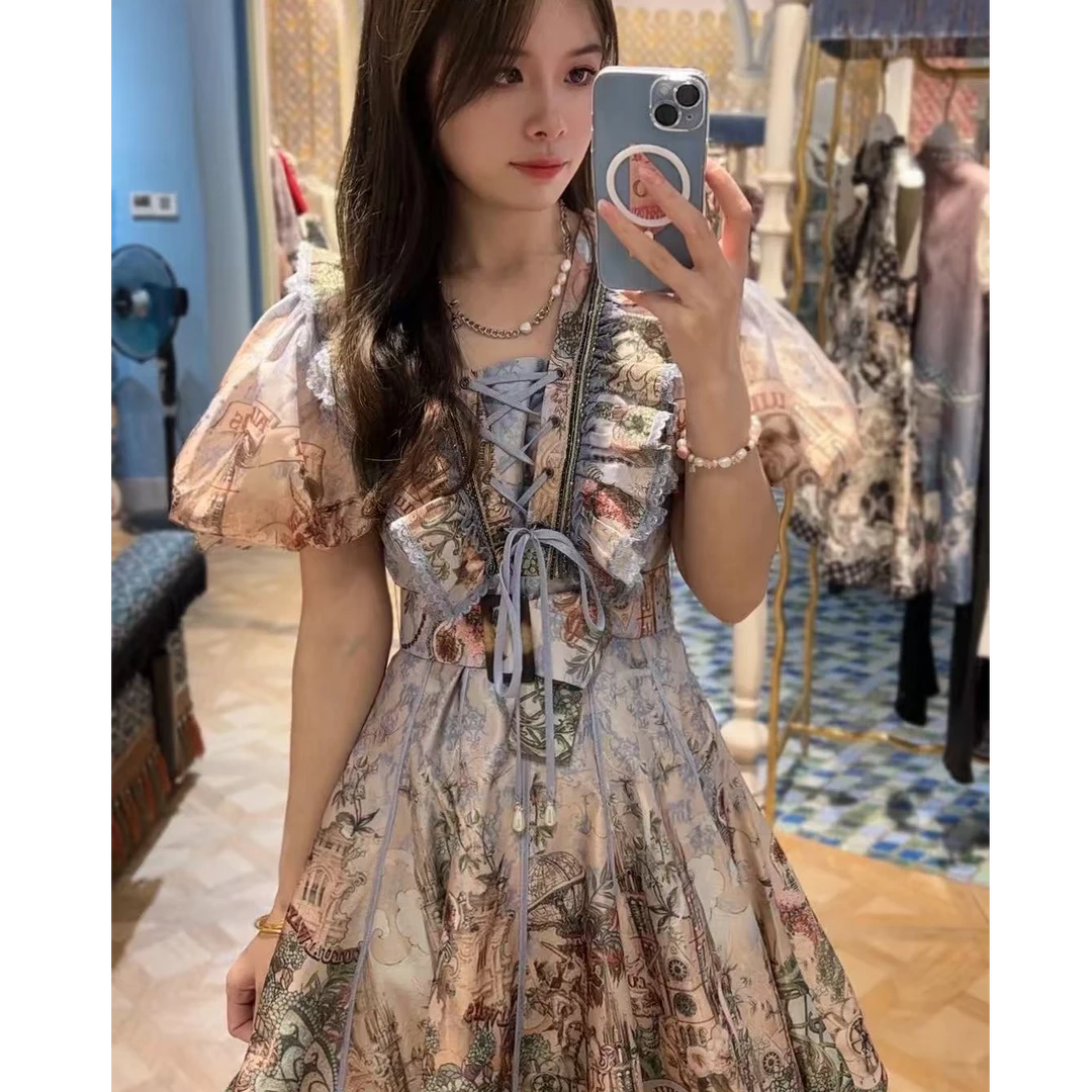v领优雅蛋糕宫廷风重工连衣裙2024春秋新款高腰时尚显瘦气质裙子