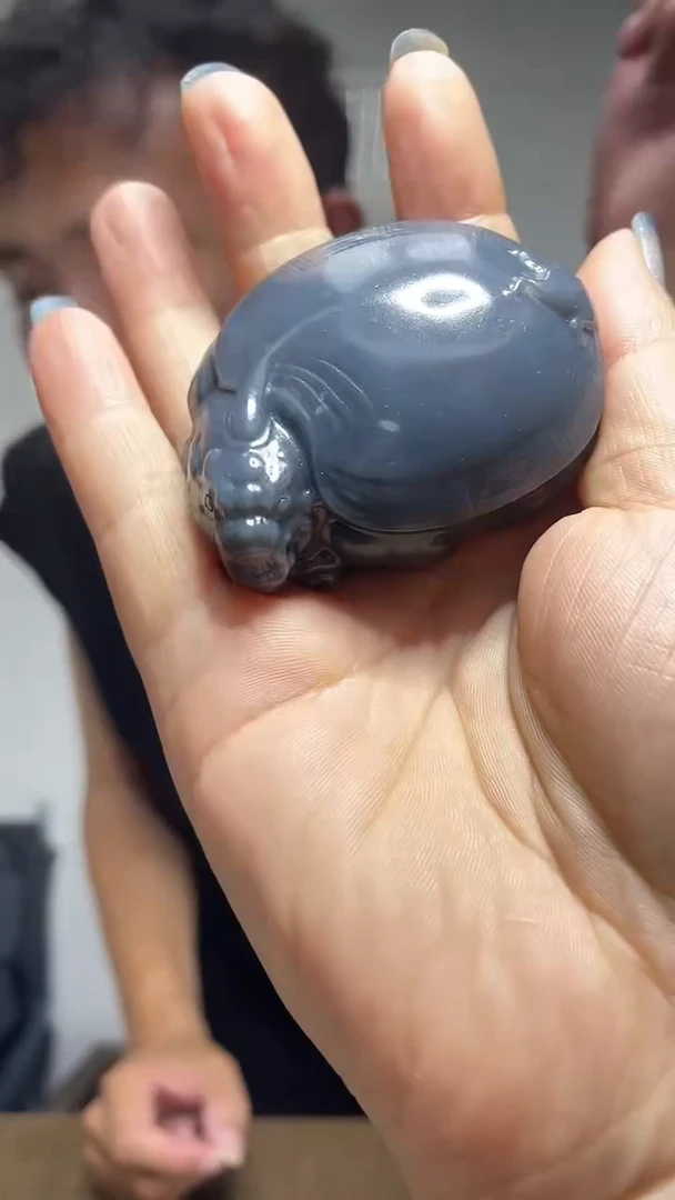 和田玉未镶嵌把件1