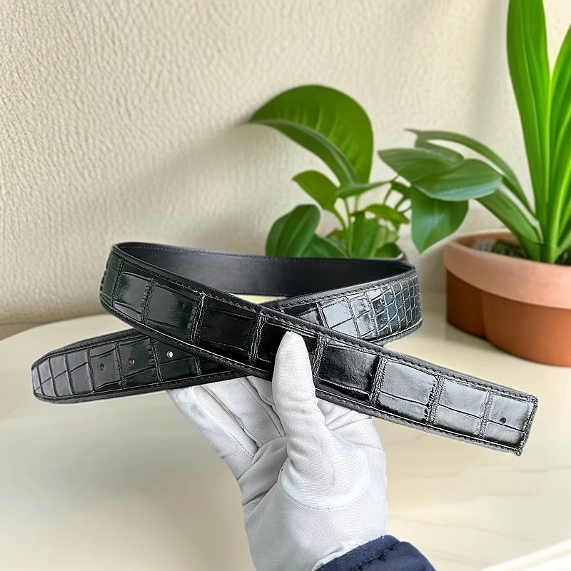 真鳄鱼皮带，一面鳄鱼，一面牛皮