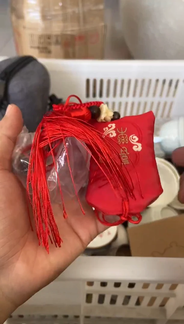 杯子瓷无运费险有瑕疵的摄影的产品有使用过的痕迹有点脏介意勿拍