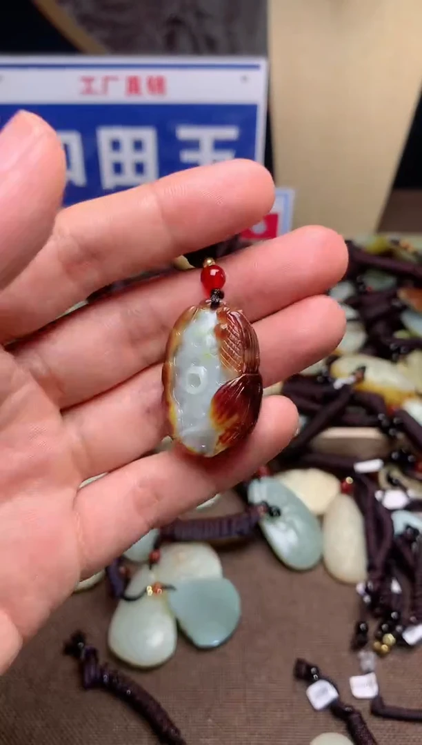 【闪购商品】和田玉颈饰未镶嵌1