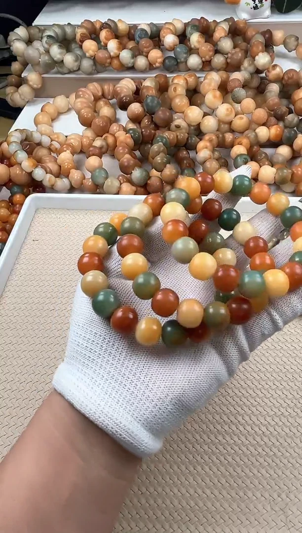 【闪购商品】菩提根/象牙果吊坠d702卡14