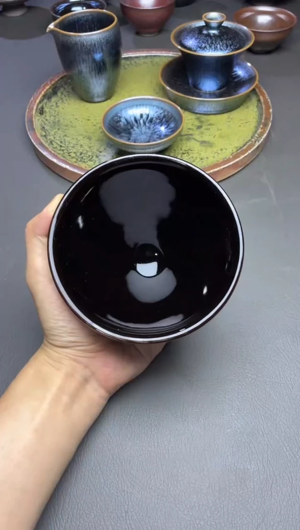 茶盏黑右点茶龙窑