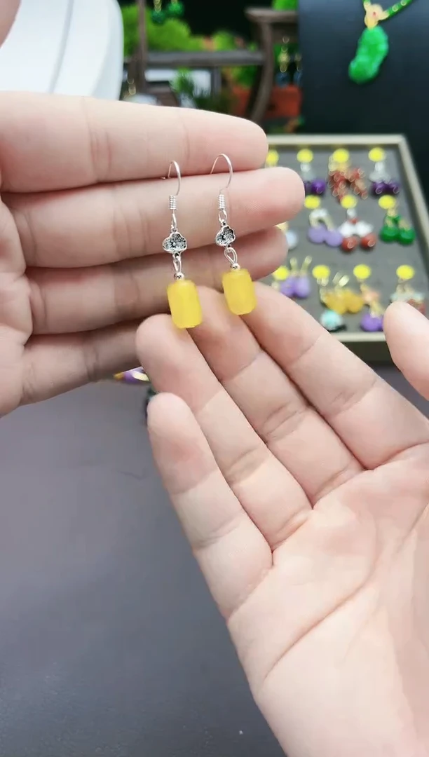 【闪购商品】玛瑙/玉髓耳钉银S925镶嵌305000