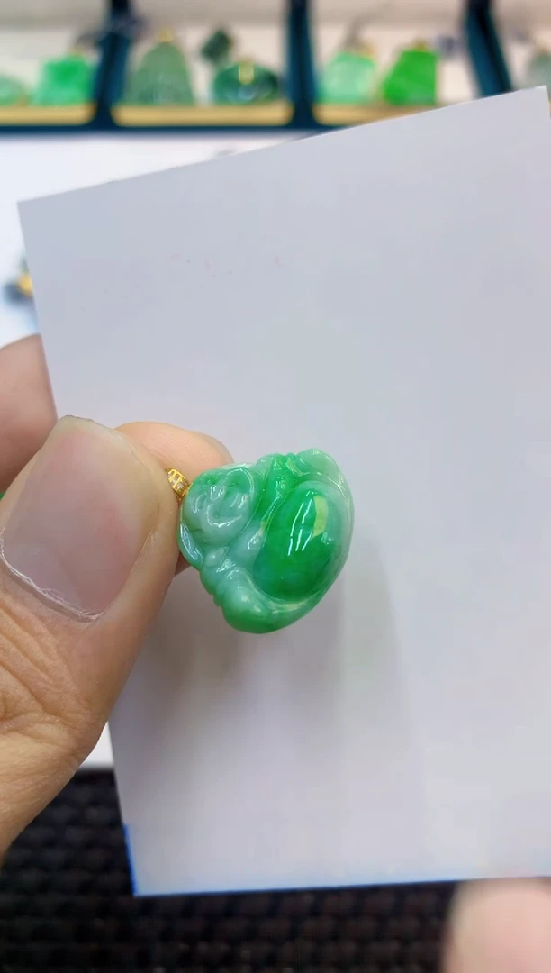 翡翠未镶嵌吊坠(不含链)1