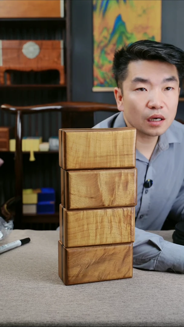金丝楠1****2金丝楠木紫包金天地盖首饰盒