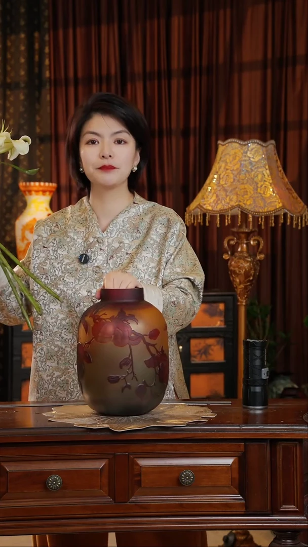 琉璃葛蕾--柿柿如意