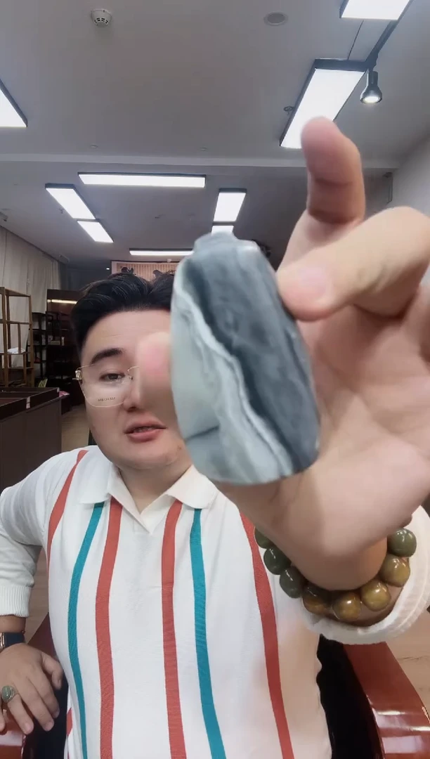 未镶嵌手链和田玉1
