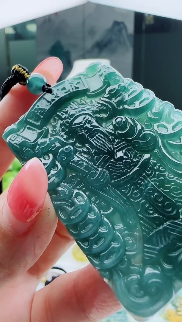 【闪购商品】翡翠颈饰未镶嵌多样性随机一件发货