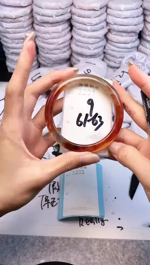 手镯玛瑙/玉髓未镶嵌3201