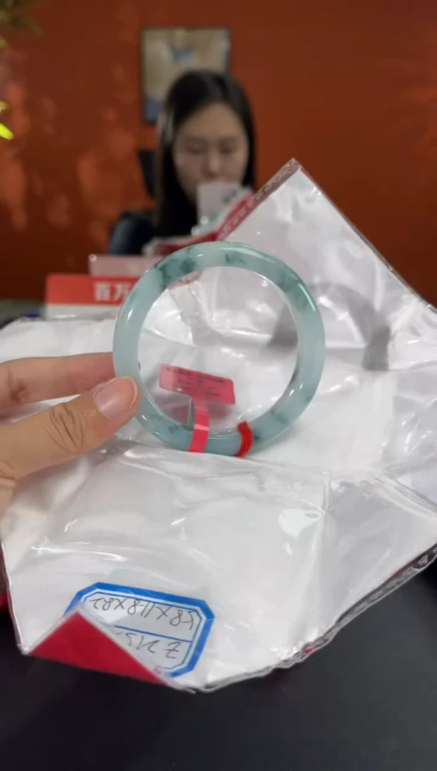 未镶嵌手镯翡翠3    58