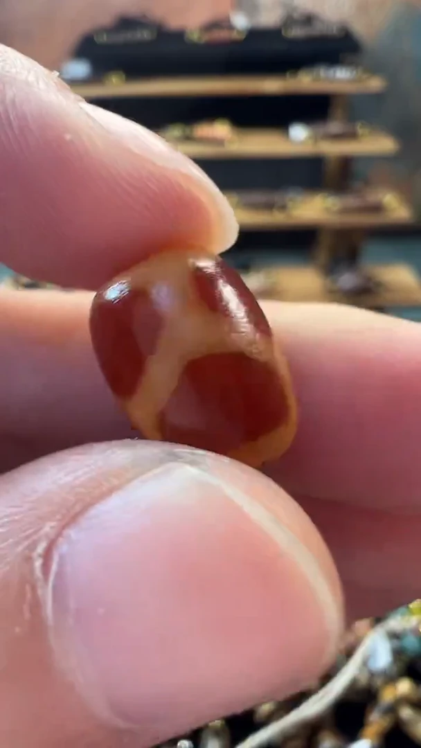 玛瑙/玉髓（覆膜）颈饰未镶嵌61（微瑕随机发货）