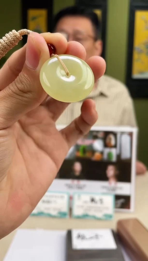 定制和田玉多样性发货 拍一发一