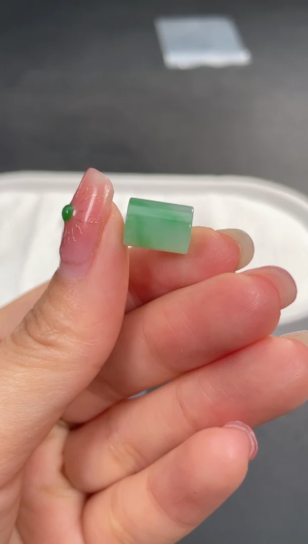 未镶嵌定制翡翠啊A440卡8-7