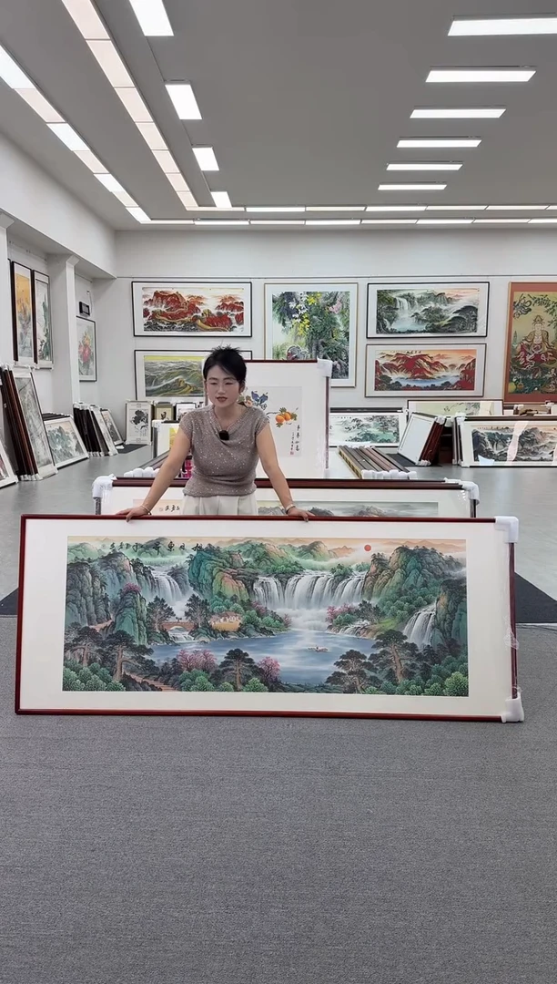 国画手绘旭日东升 219*88