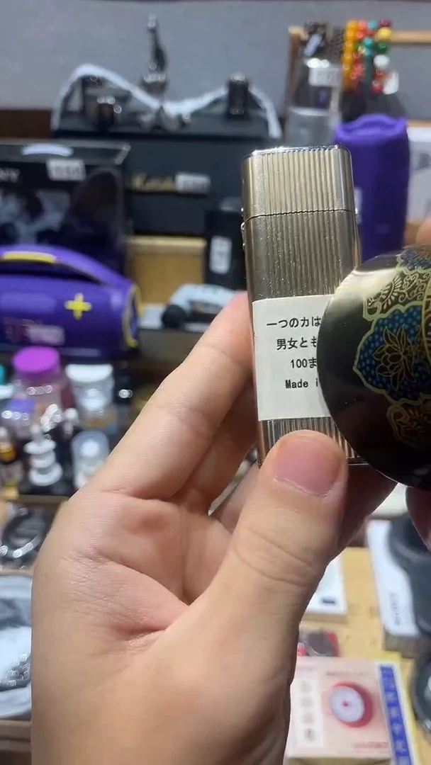 瓷片闪购商品 如图所示